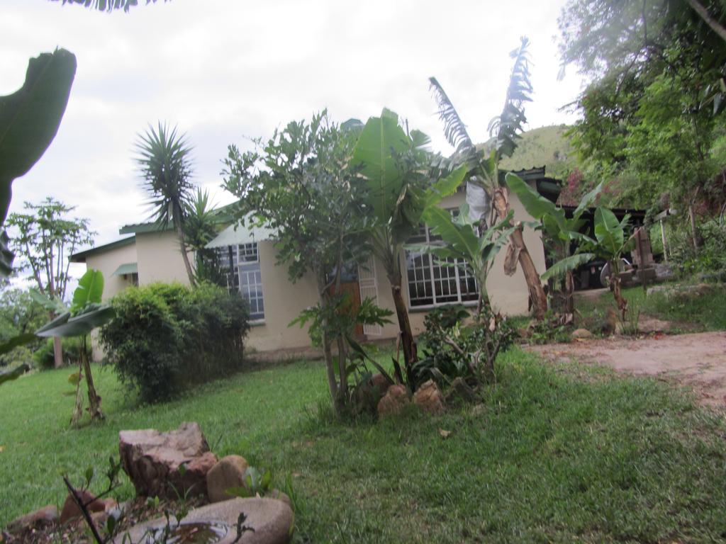 Bushwhacked Barberton Exterior foto